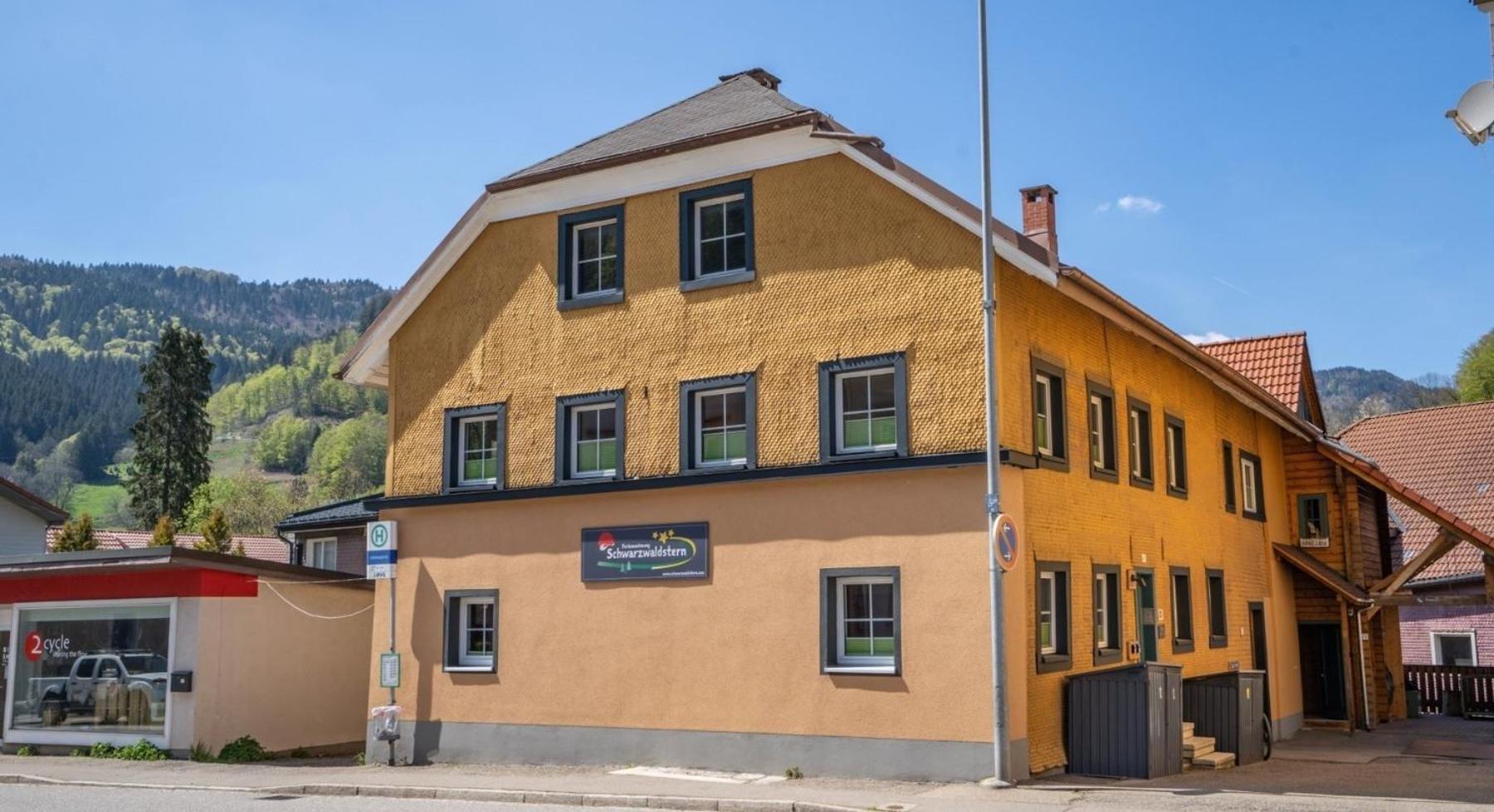 Fewo Schwarzwaldstern 2, Todtnau, 4 Schlafzimmer Exterior photo